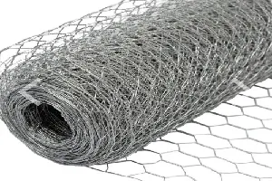 Chicken Wire Netting In Thoubal