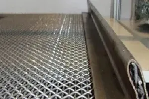 Wire Mesh With Clamp